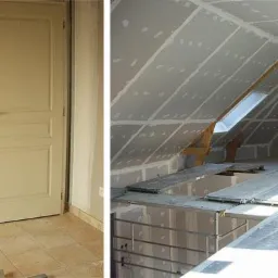 Praca na poddaszu: montaż płyt gipsowo-kartonowych na skośnym suficie z oknem dachowym i na ścianach, widoczny pracownik na taborecie montujący konstrukcję ścianki działowej.