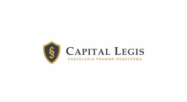 Logo kancelarii prawno-podatkowej Capital Legis: złoty paragraf w czarnej tarczy z obwódką, nazwa firmy i dopisek Kancelaria Prawno-Podatkowa w kolorze złotym.