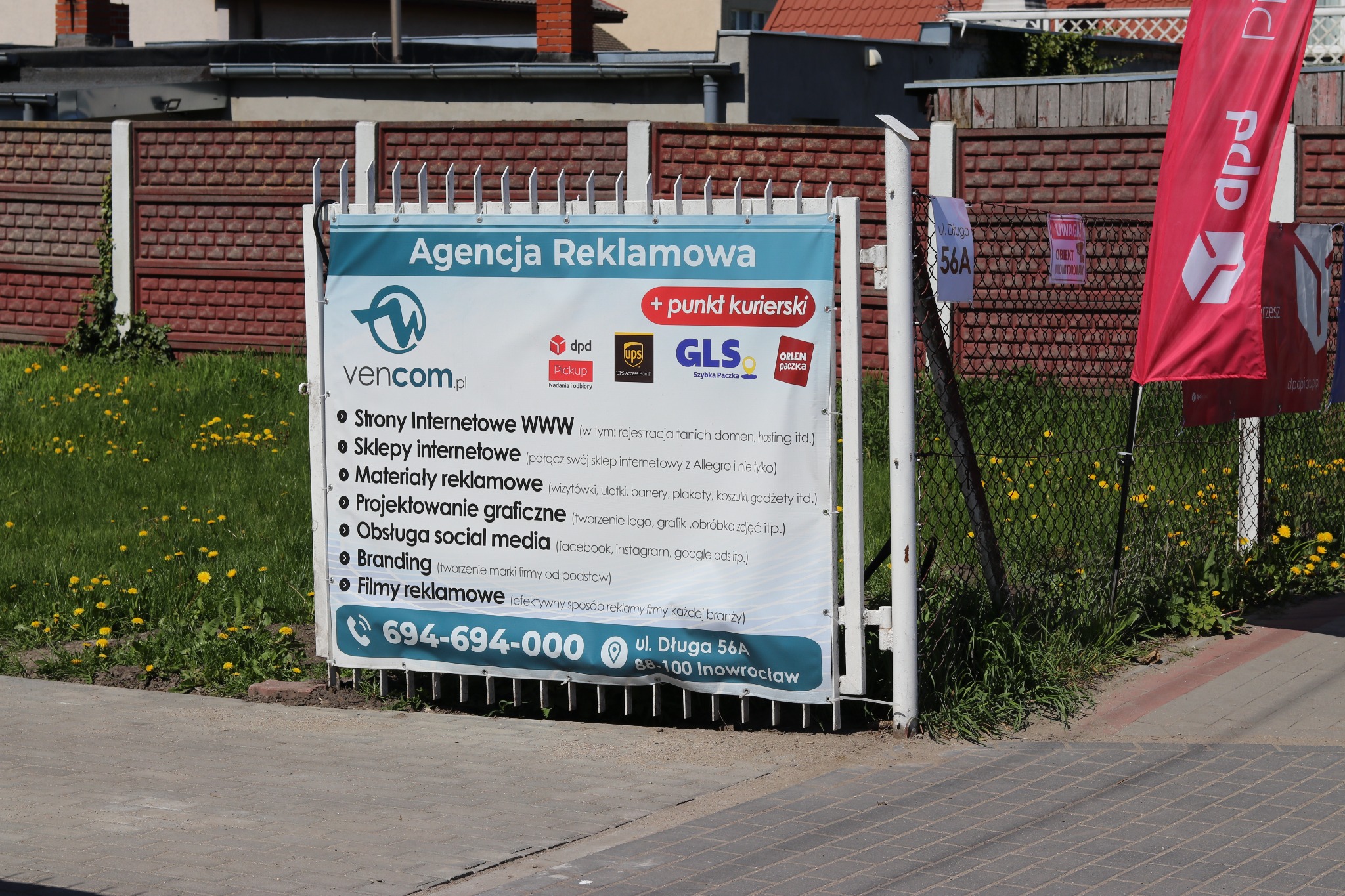 Baner reklamowy agencji reklamowej Vencom.pl z ofertą usług: strony internetowe, sklepy internetowe, materiały reklamowe, projektowanie graficzne, obsługa social media, branding i filmy reklamowe...