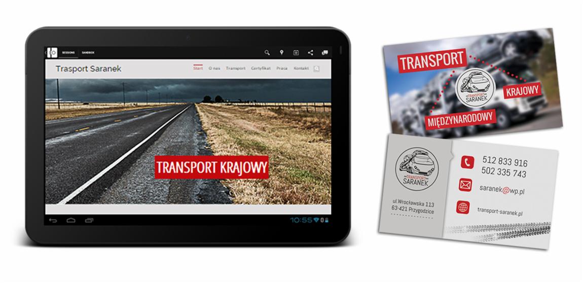 Tablet z wyświetloną stroną firmy transportowej obok wizytówki i ulotki. Prezentacja identyfikacji wizualnej firmy, branding i projektowanie graficzne.