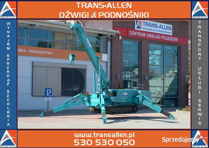 Kompaktowy dźwig samojezdny na gąsienicach, z wysuniętymi podporami, prezentowany na tle budynku z napisem 'Centrum Obsługi Pojazdów' i szyldem firmy.