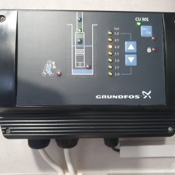JK MULTISYSTEM JACEK KŁOSIŃSKI - Sterownik pompy głębinowej Grundfos