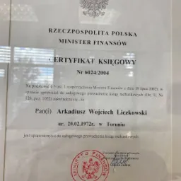 Licencja Ministerstwa Finansów do Usługowego Prowadzenia Ksiąg Rachunkowych.
