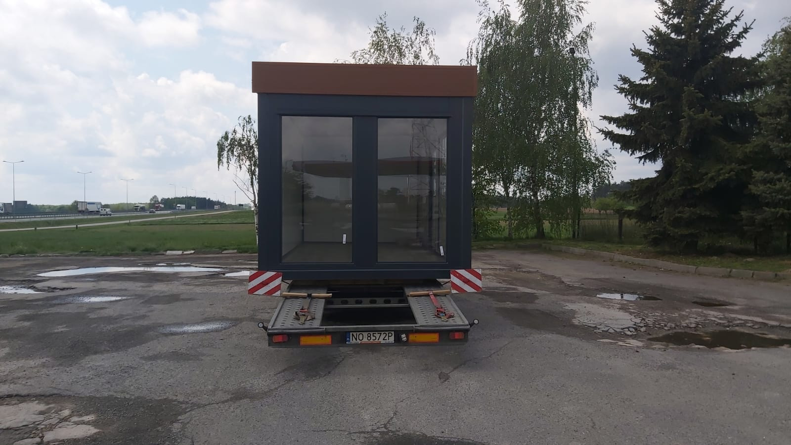 Transport Domkow Posiadamy Pozwoleniia do 340 Cm Szerokosci Zapraszamy