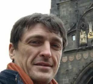 Serhiy Polnyy ADVENTIS - Układanie paneli i parkietów Warszawa