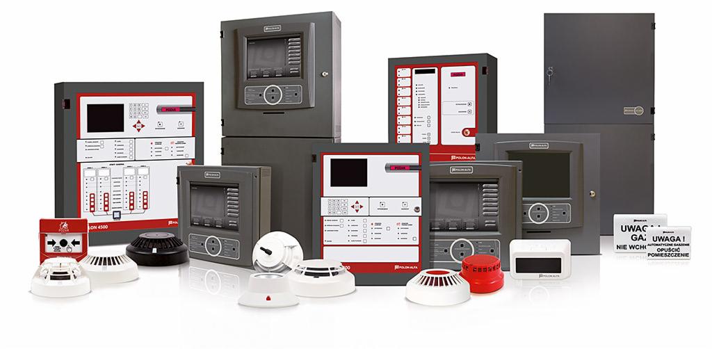 Zestaw urządzeń alarmowych Polon-Alfa: centrale, czujniki dymu i przyciski alarmowe. Różne modele i konfiguracje systemów bezpieczeństwa przeciwpożarowego.
