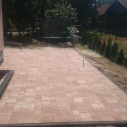 Układanie kostki brukowej Łańcut 2