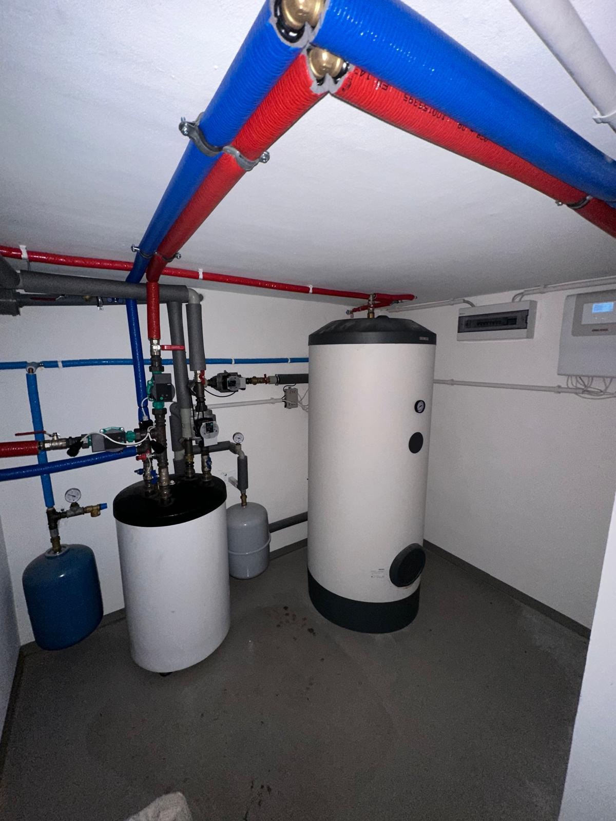 Montaz pompy ciepłą Stibel eltron hap 13 premium