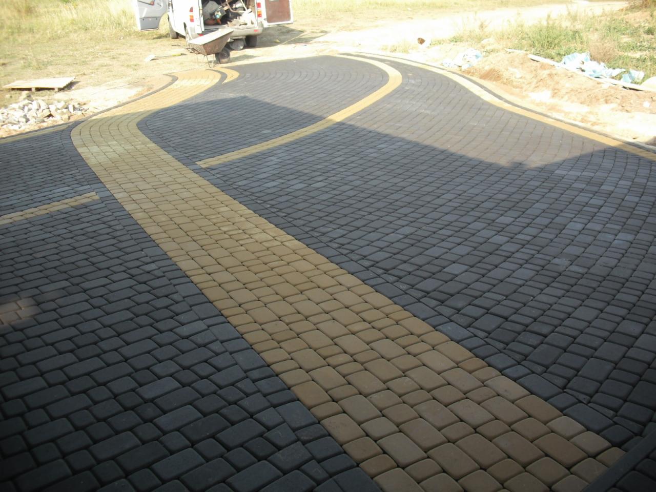 Brukarstwo! Układanie kostki brukowej.