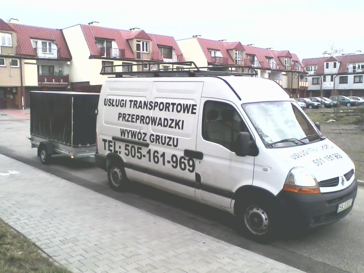 Zestaw Bus z Przyczepą Towarową, przystosowaną do przewozu Quadów.
