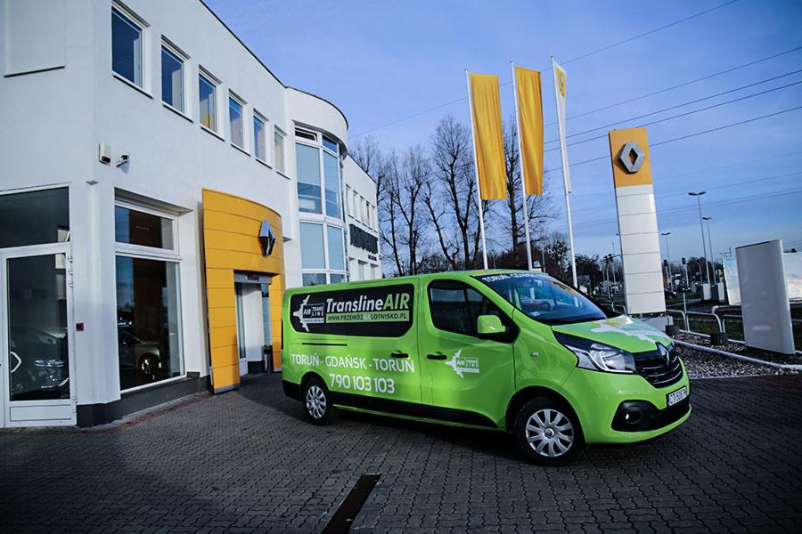 Nasza flota nowe pojazdy marki Renault Traffic