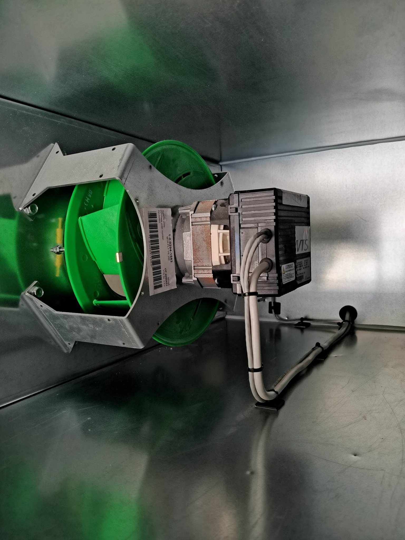 Wentylator centrali wentylacyjnej - zintegrowany falownik EC