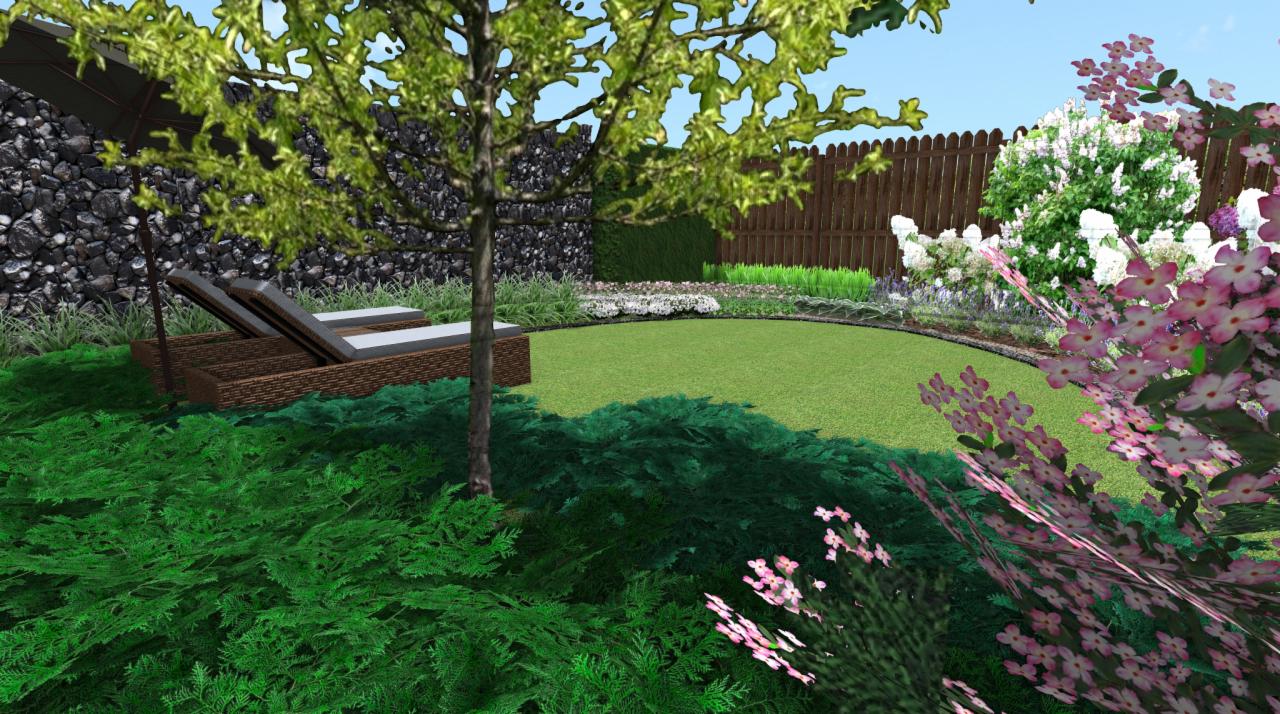 Wizualizacja ogrodu: trawnik, leżaki pod parasolem, kamienny mur, drewniany płot i kwitnące krzewy. Projekt z dbałością o detale.