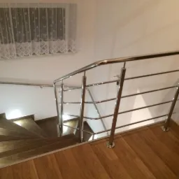 Balustrada wykonana ze stali nierdzewnej poler