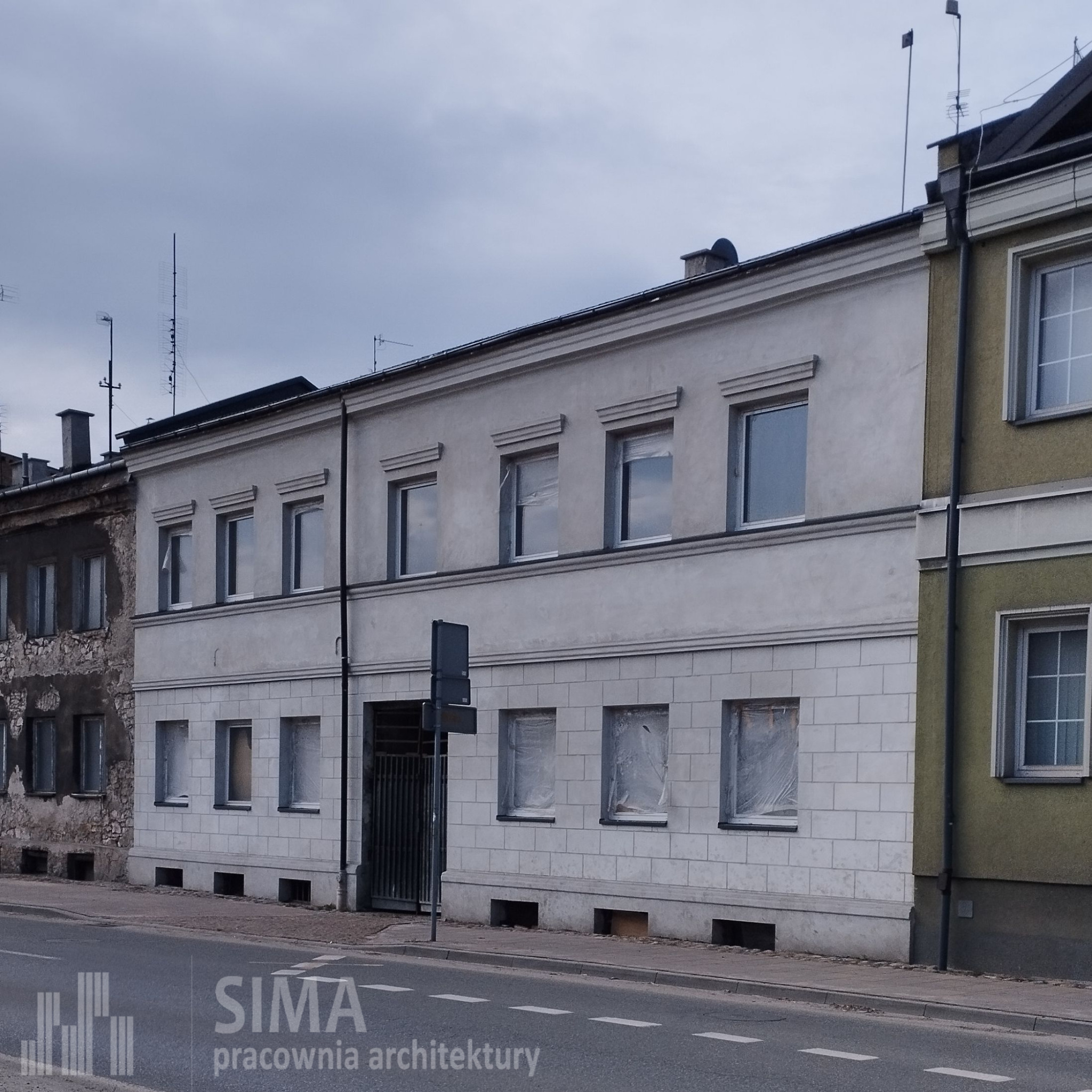 Remont elewacji kamienicy - Częstochowa