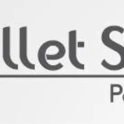 Logo firmy Pellet Serwis Paweł Biernacki z trzema stylizowanymi płomieniami w kolorach czerwonym, zielonym i żółtym po lewej stronie.