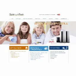 Strona internetowa firmy OptimumTech prezentująca ofertę, z uśmiechniętymi osobami (dorosłymi i dziećmi) oraz wizualizacją urządzenia Danfoss, promująca efektywne rozwiązania grzewcze i wentylacyjne.
