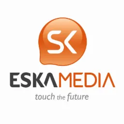 Logo firmy ESKAMEDIA z pomarańczowym symbolem SK w okręgu i szarym hasłem 'touch the future'.