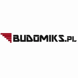 Logo firmy budowlanej z nazwą BUDOMIXS.PL, z czerwonym symbolem graficznym po lewej stronie, przypominającym strzałki lub skrzydła.