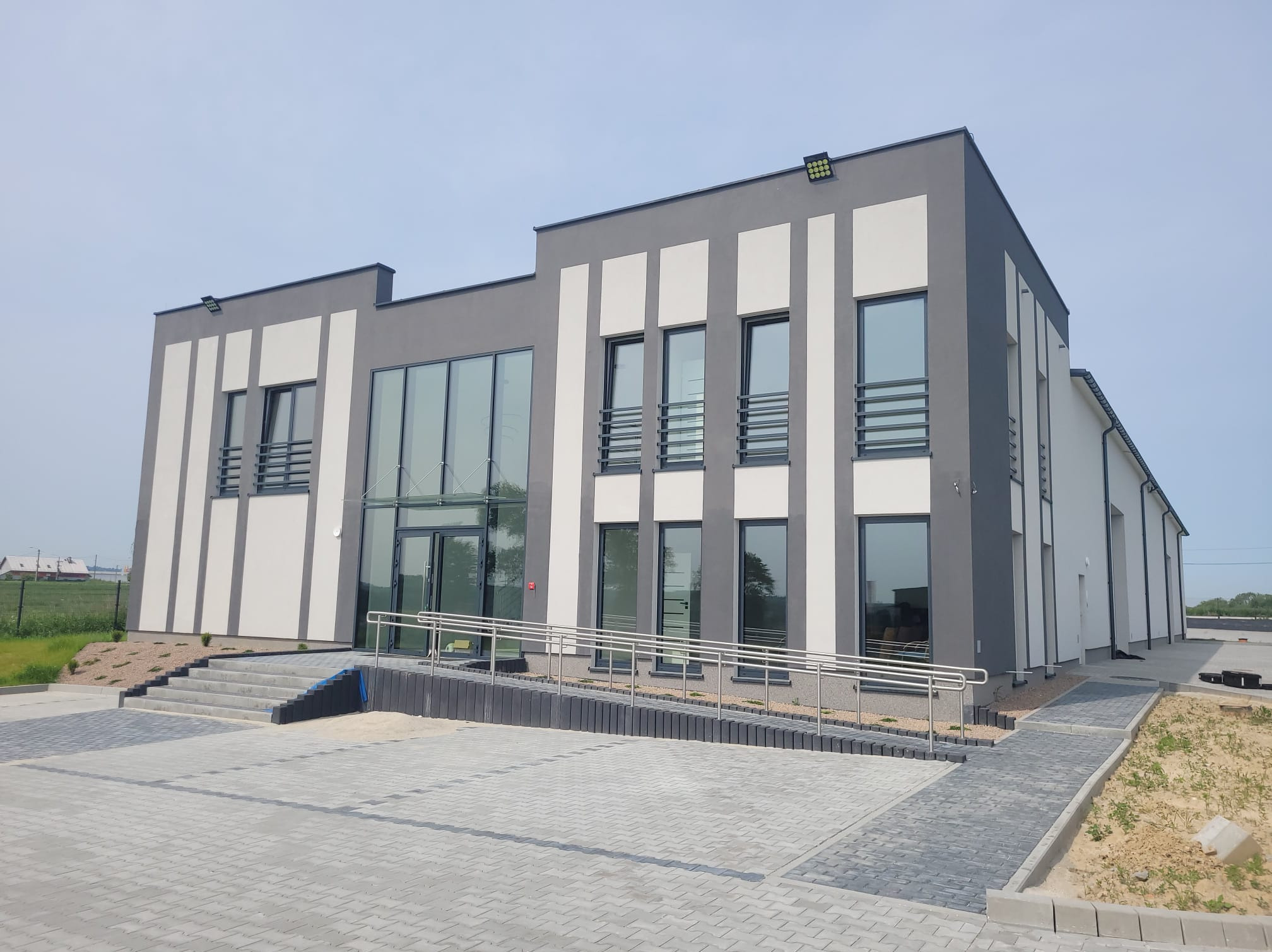 Hala w Zakrzowie - budowa i nadzór