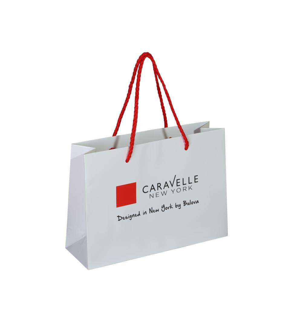 Format 24x8x17, folia błyszcząca, sznurek czerwony