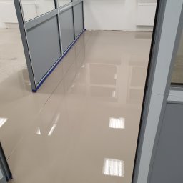 Wylewki samopoziomujące