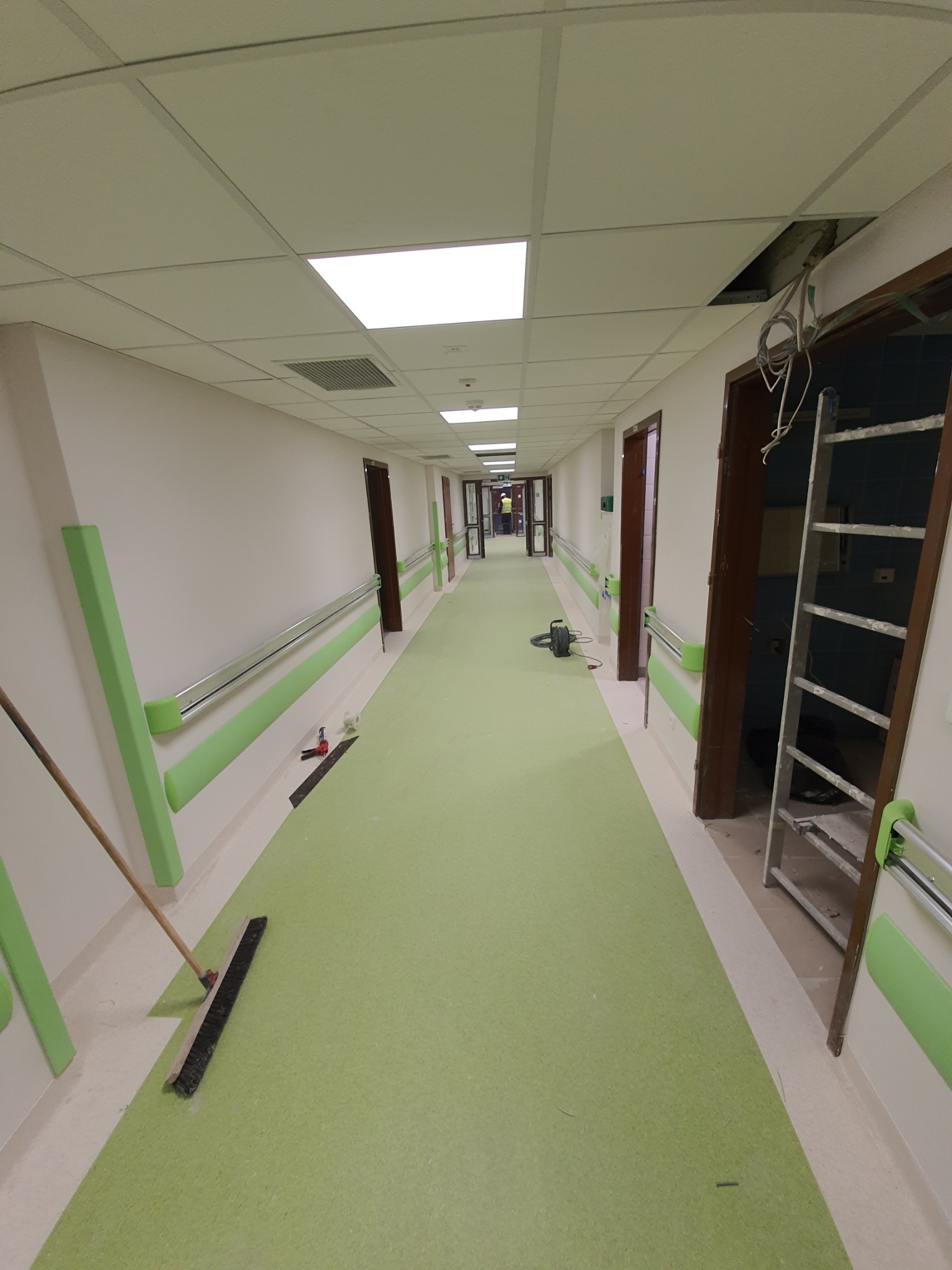 Montaż wykładzin pcv