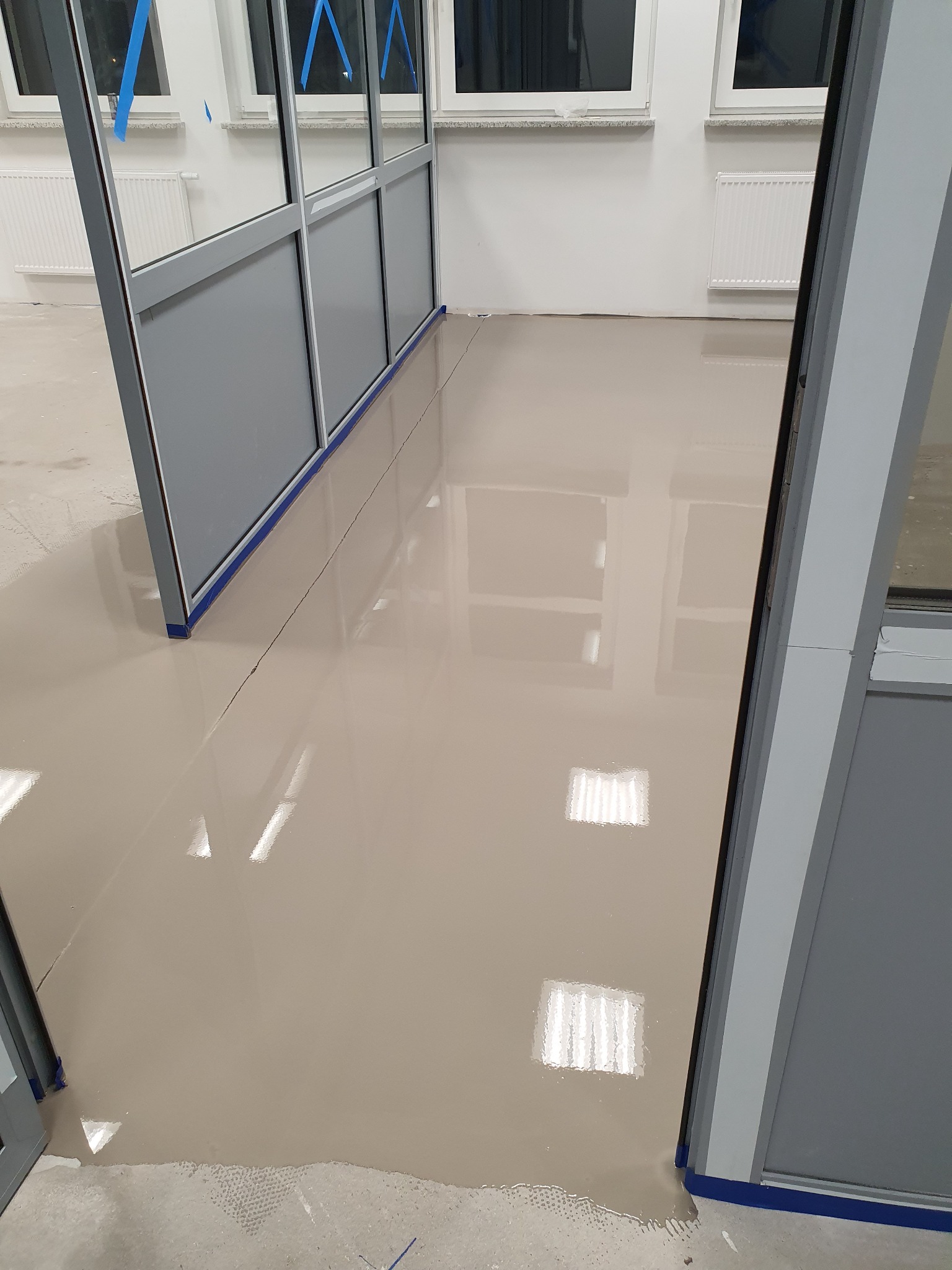 Wylewki samopoziomujące