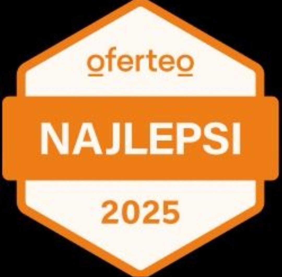 Pomarańczowo-biała odznaka Oferteo 'Najlepsi 2025' na czarnym tle. Grafika z logo Oferteo i napisem 'Najlepsi' wewnątrz sześciokątnej ramki.