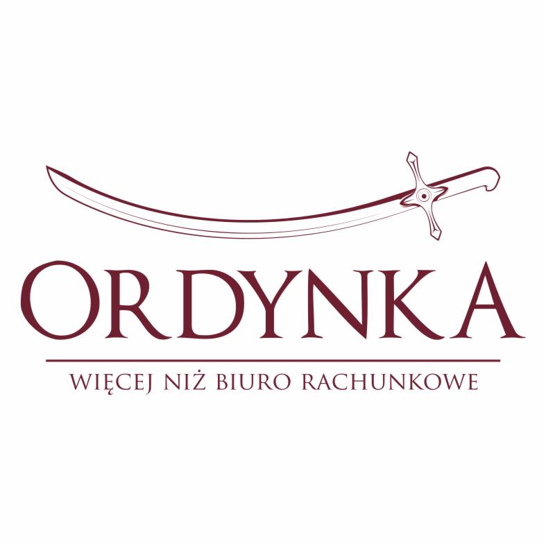 Logo firmy 'ORDYNKA' z szablą, pod hasłem 'więcej niż biuro rachunkowe', w odcieniach bordo na białym tle. Minimalistyczny, elegancki design.