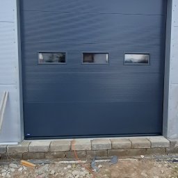 Topsystem - Brama przemysłowa