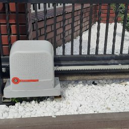 Bramy garażowe Łódź 3