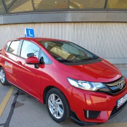 Kursy na prawo jazdy kat. B automatyczna skrzynia bieg&oacute;w Ł&oacute;dź