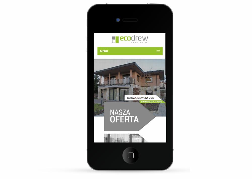 Ekran smartfona prezentujący stronę internetową firmy Ecodrew z ofertą okien i drzwi, widok domu na stronie.