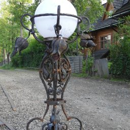lampa ogrodowa 