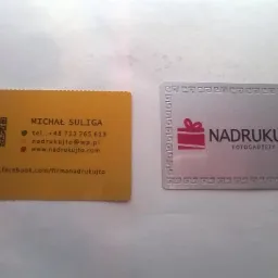 metalowe wizyt&oacute;wki