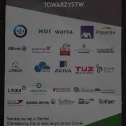 Oferta ubezpieczeń: logo 36 towarzystw, w tym PZU, Warta, Allianz, Generali, Uniqa, Aviva, Link4. Spotkajmy się u Ciebie! Anna Ziółkowska, tel. 663 279 072.