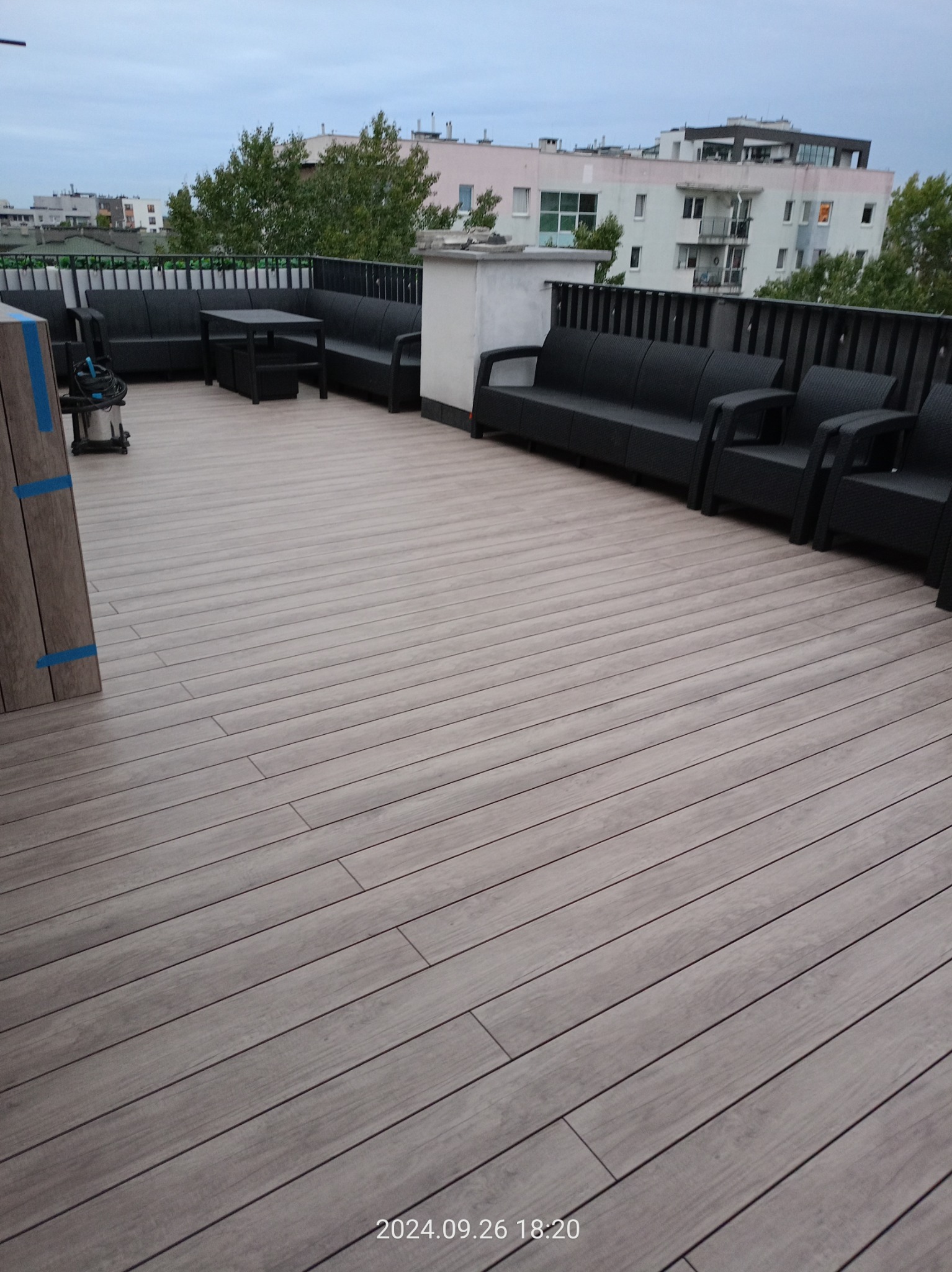 Taras z deski kompozytowej