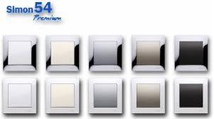 Kolekcja kwadratowych włączników światła Simon 54 Premium w różnych kolorach (biały, beżowy, srebrny, brązowy, czarny) z błyszczącą ramką, widoczne dwa rzędy po pięć sztuk.
