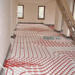 Ogrzewanie podłogowe w systemie Rehau