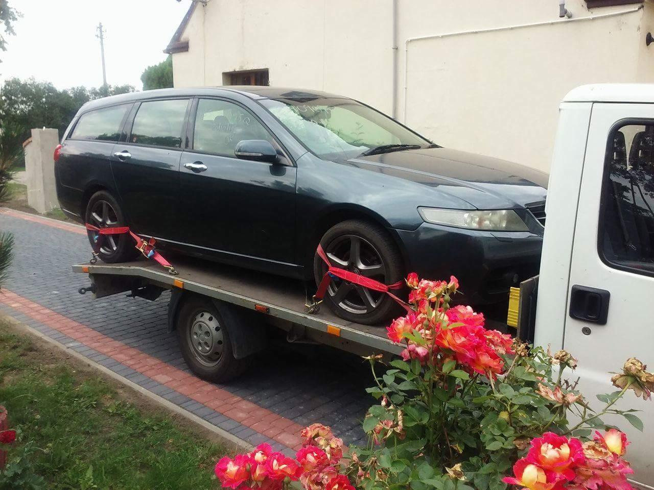 Bus, laweta, autolaweta