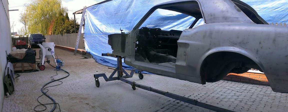 Szkiełkowanie Forda Mustanga