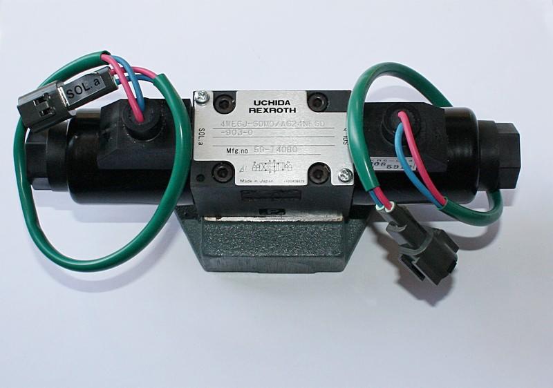 Części do maszyn CNH, CAT, JCB, HITACHI