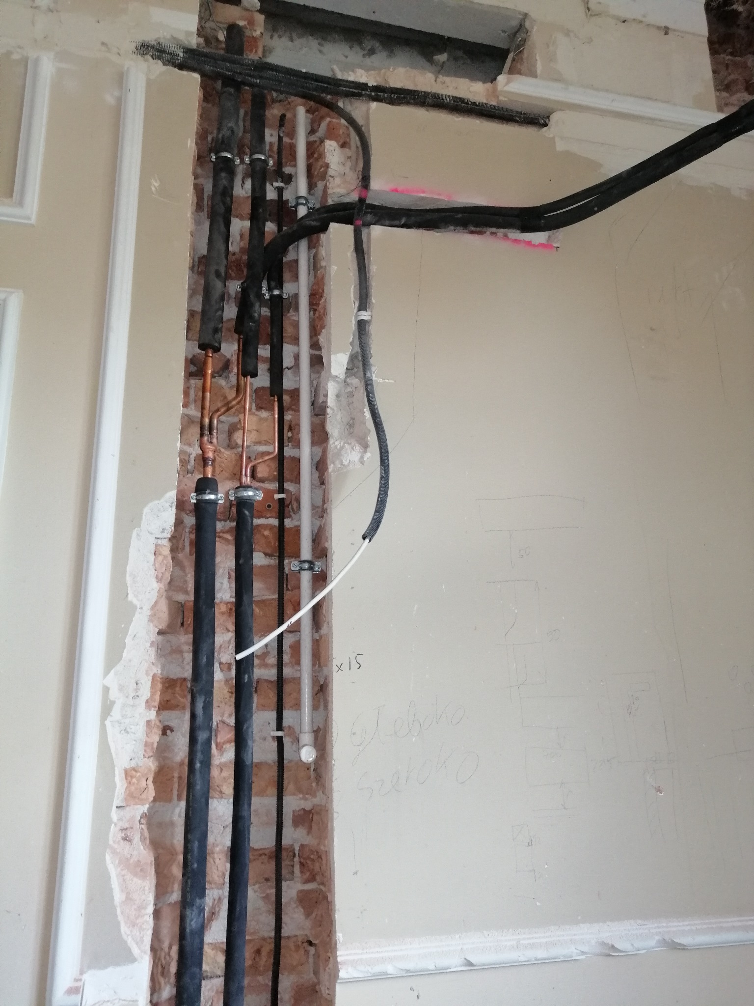 Kancelaria Sejmu RP- początek prac instalacyjnych