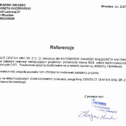 Skan dokumentu referencyjnego dla firmy Kaczmarski Inkasso, wystawionego przez Contact Center One Sp. z o.o., potwierdzającego realizację projektów pozyskiwania klientów B2B oraz ankiet...