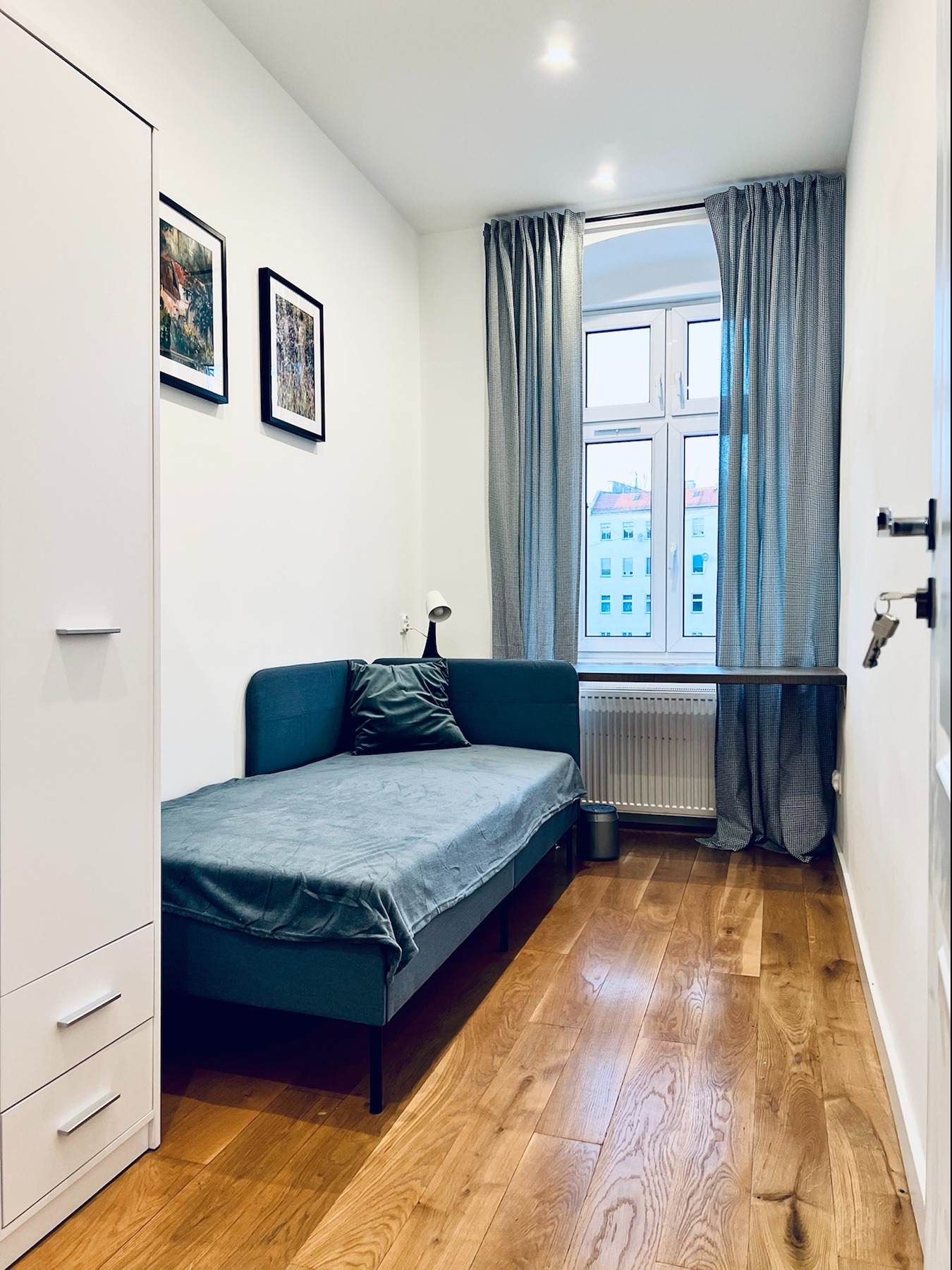 Remont mieszkania w kamienicy, projekt aranżacji, przygotowanie pod wynajem.