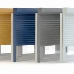 Prezentacja pięciu rolet zewnętrznych w różnych kolorach (czerwony, żółty, niebieski, szary, biały) na białym tle, z częściowo opuszczonymi lamelami.