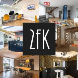 Kolaż wnętrz: Biuro z żółtymi krzesłami i napisem na ścianie, salon z drewnianymi schodami i kolorowym dywanem, kawiarnia z czarnym barem, salon z motywami zwierzęcymi, jadalnia z dużym stołem...