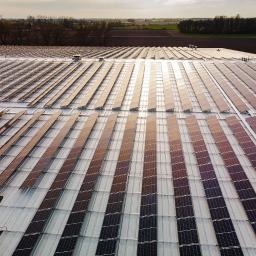 Hymon Energy - Dach budynku przedsiębiorstwa. Realizacja Hymon Energy