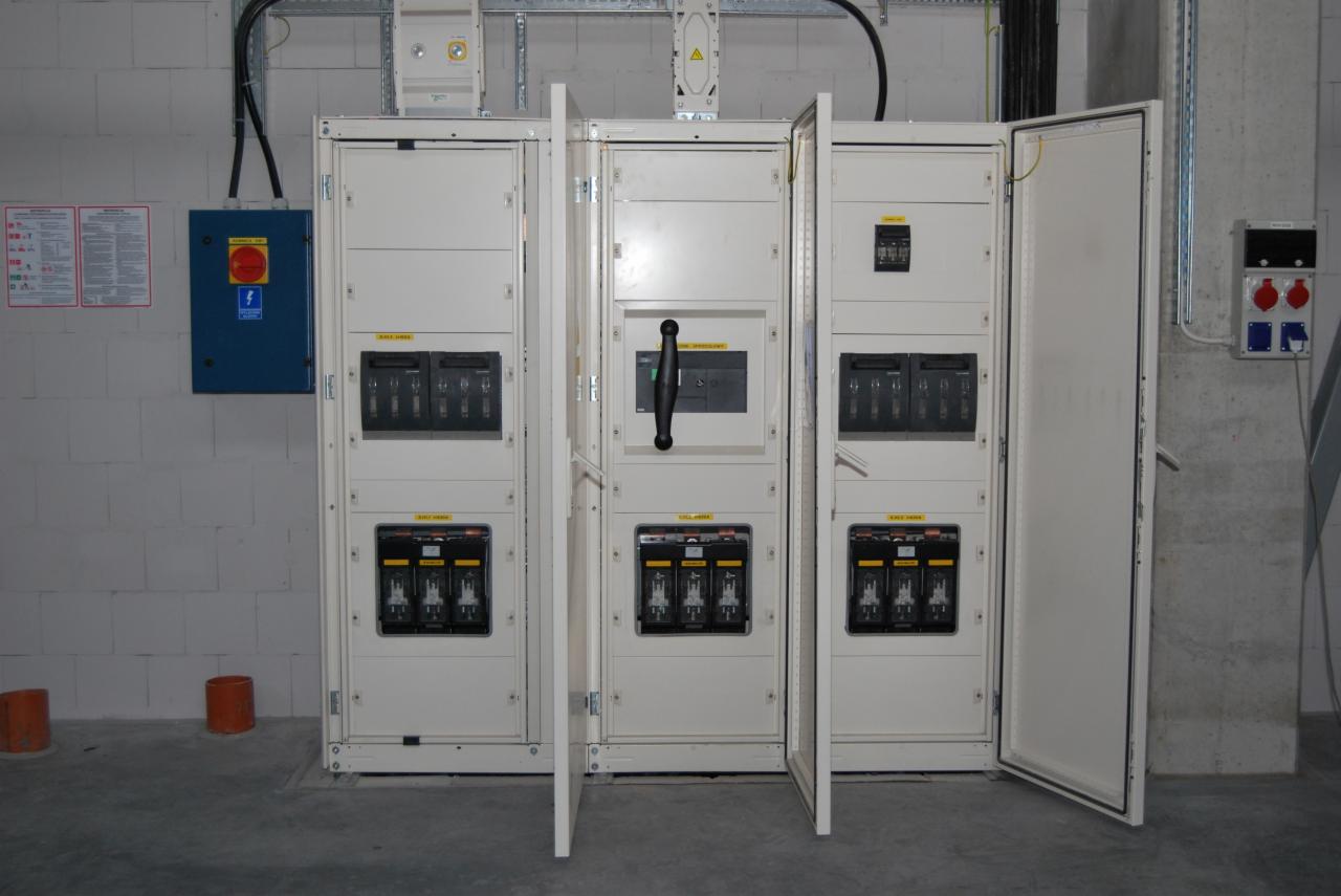 Prefabrykowana szafa do fabryki Teknia Gołuchów